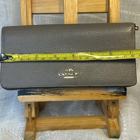 NWOT Coach bifold long leather wallet - Picture 3 of 16